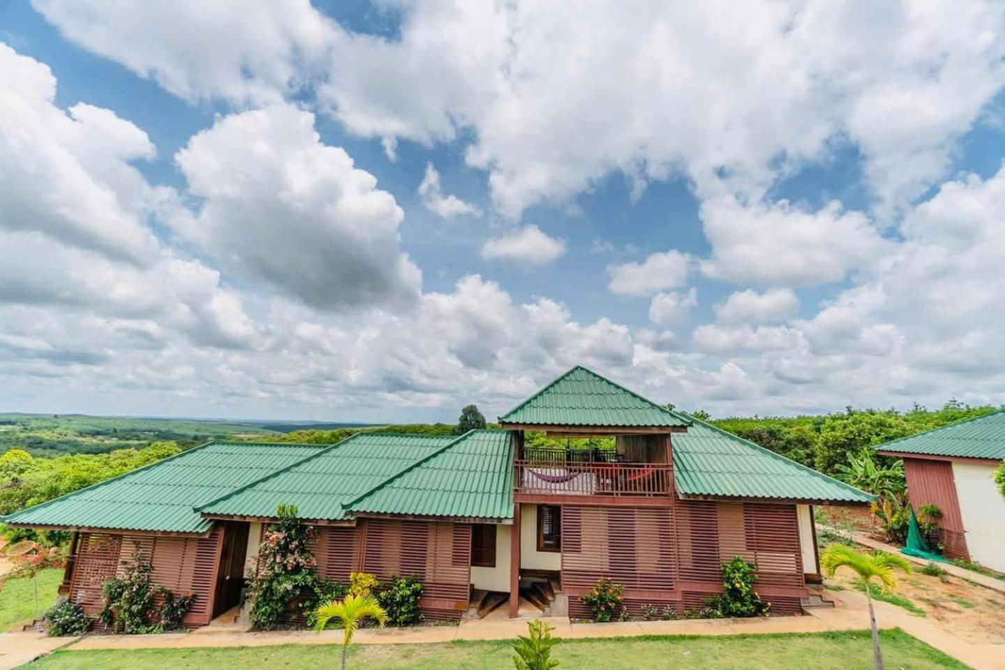 Ratanakiri Paradise Hotel & Restaurant Banlung Exterior foto