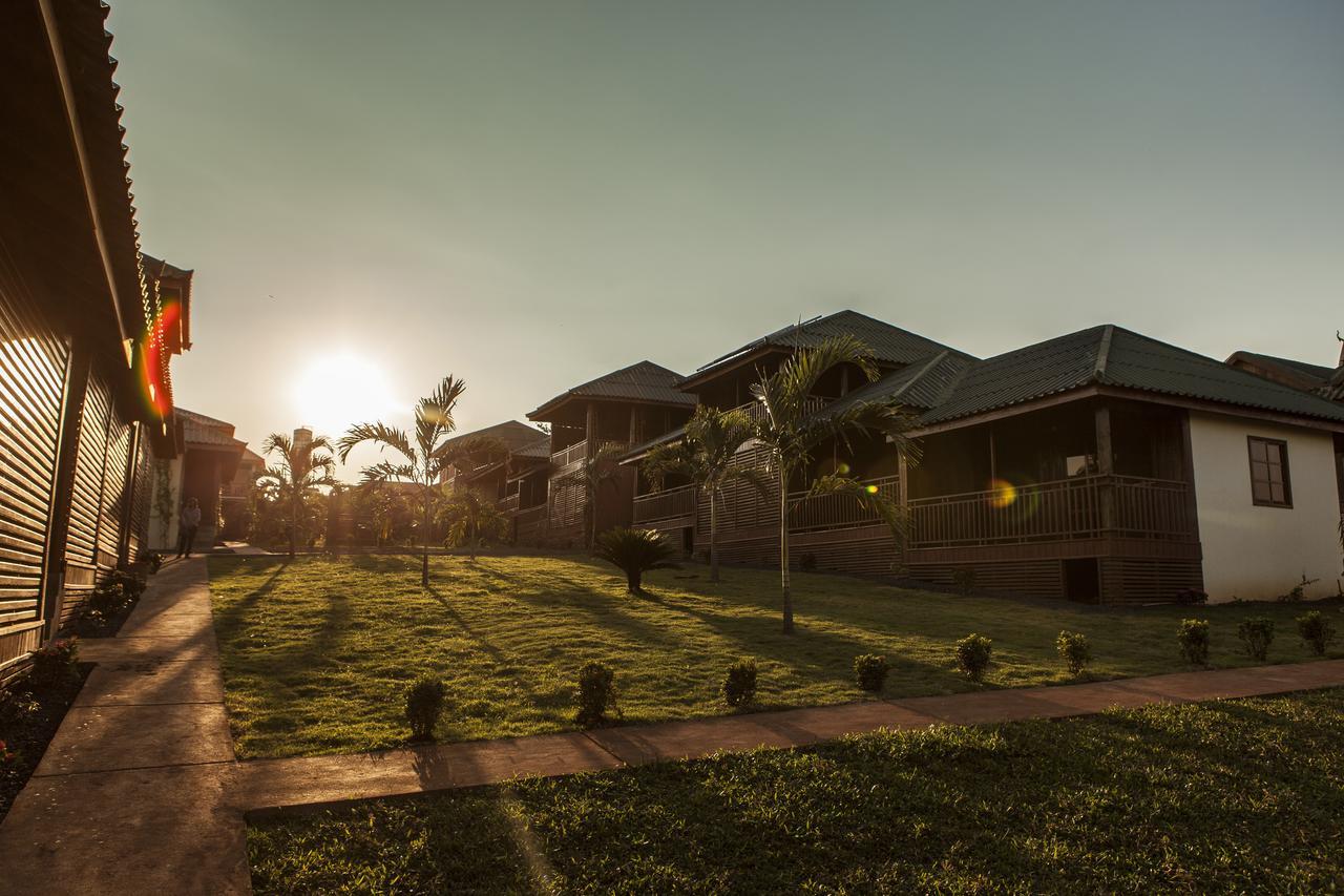Ratanakiri Paradise Hotel & Restaurant Banlung Exterior foto