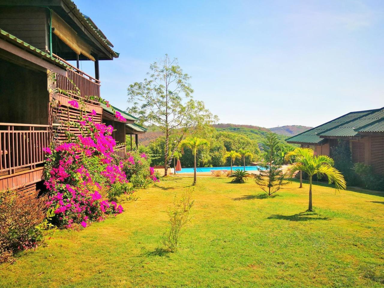 Ratanakiri Paradise Hotel & Restaurant Banlung Exterior foto